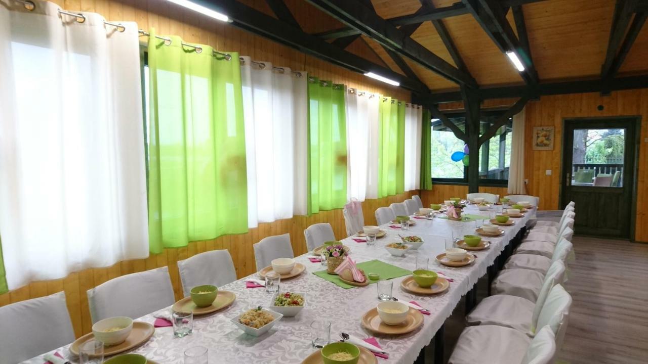 Sosnowa Oaza Villa บารานูฟซานโดมิเอสกี ภายนอก รูปภาพ